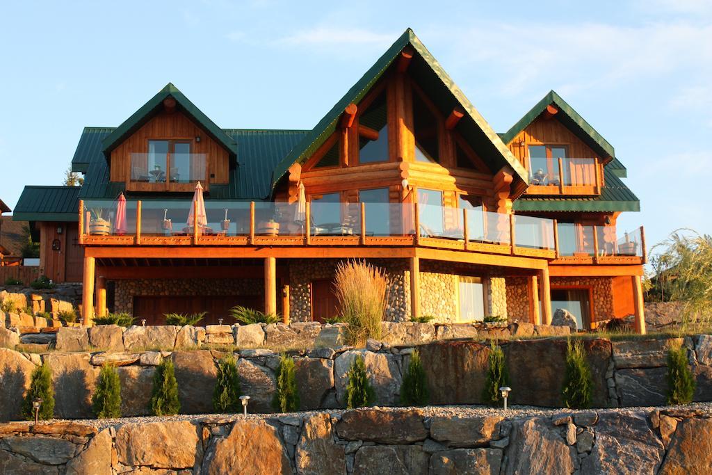 A Okanagan Lakeview Inn Kelowna Zewnętrze zdjęcie