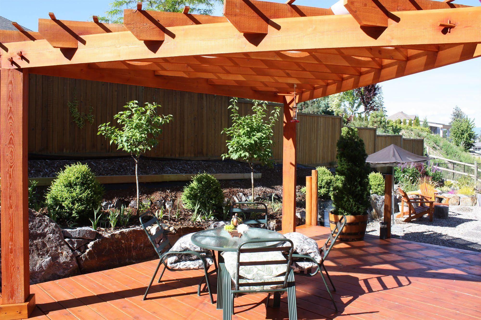 A Okanagan Lakeview Inn Kelowna Zewnętrze zdjęcie